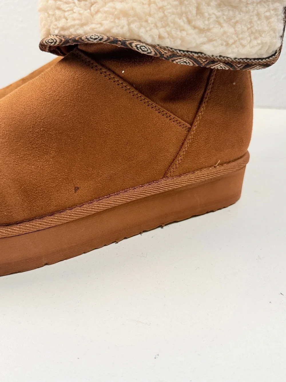 MUK LUKS Essentials Platform Ankle Boots Chestnut Faux Fur Fold Over Womens 8